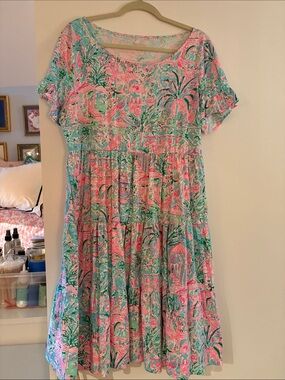 Lilly Pulitzer Pink & Aqua Tropical Tiered Short-Sleeve Dress